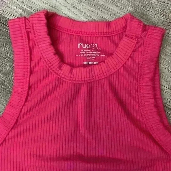 rue21 hot pink ribbed tank - Picture 2 of 5